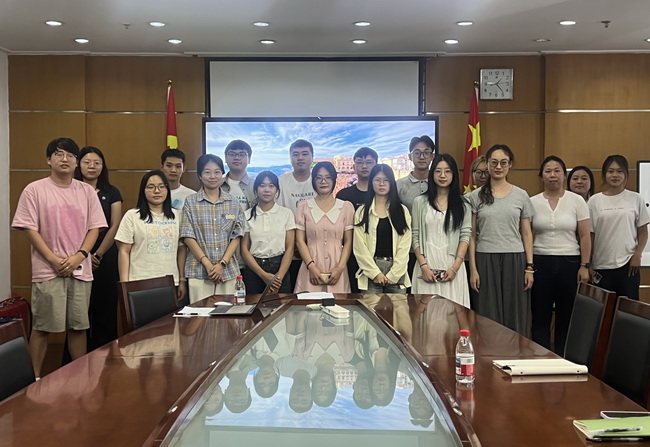 研究生换届大会-所网正文.jpg